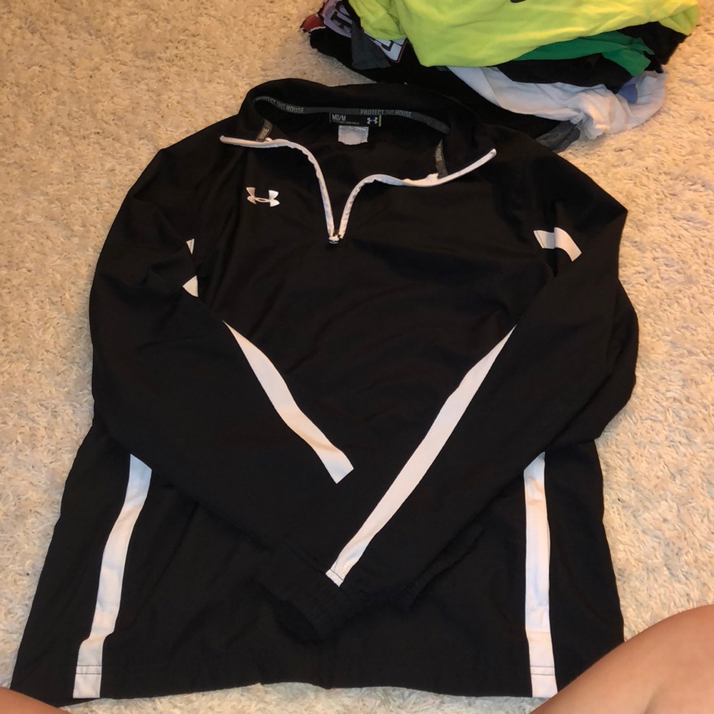 Black & white under armour quarter zip